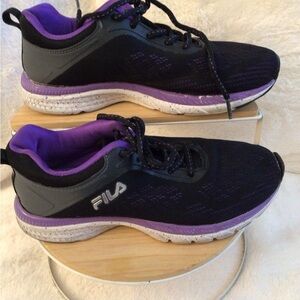 Fila Women's Black and Purple Athletic Shoes